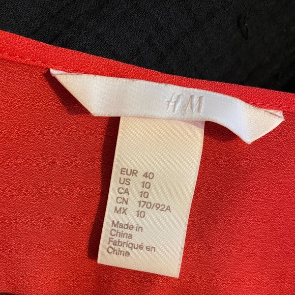 H&M coral blouse - Picture 3 of 3
